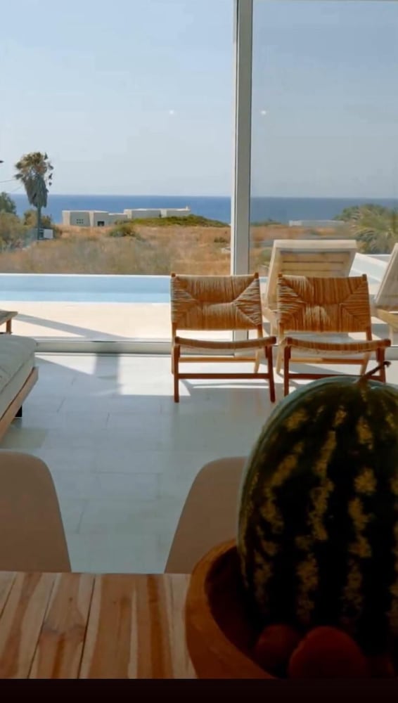 Seadream Villa