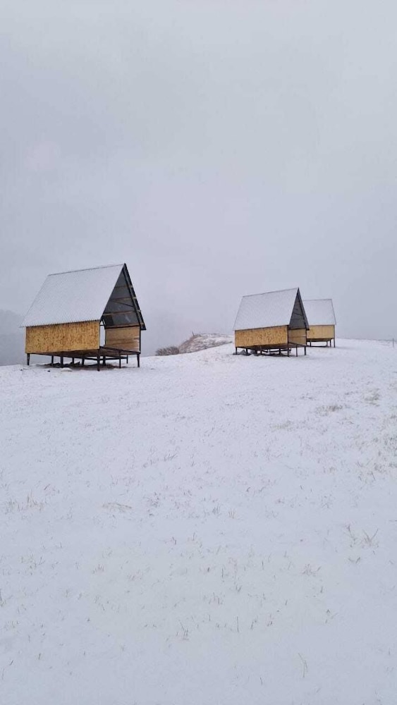OKON Highlands Cottages & Camp