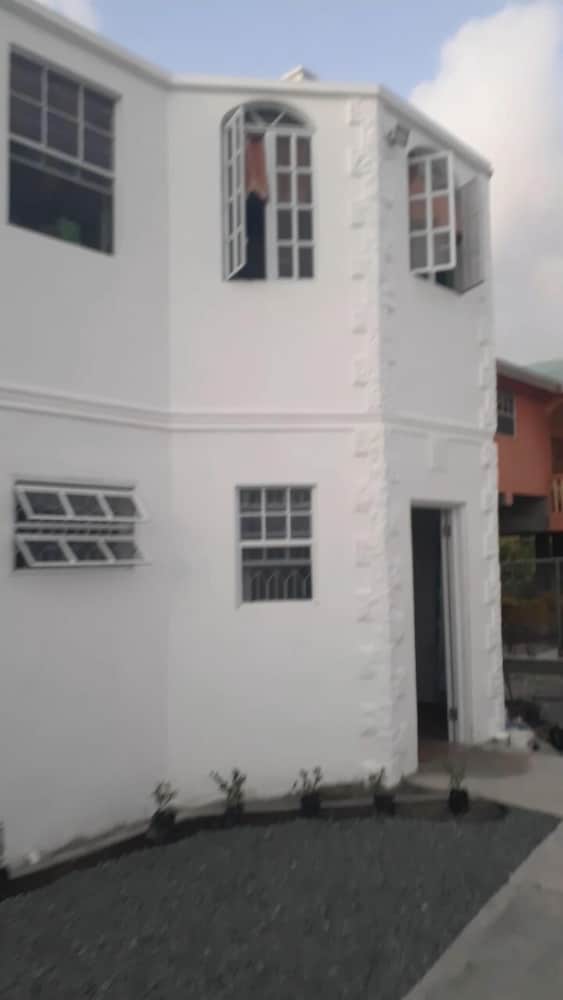 Luxury Retreat Between City & Rodneybay-free Treat view 2
