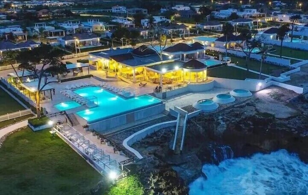 Timeless Luxury Villa