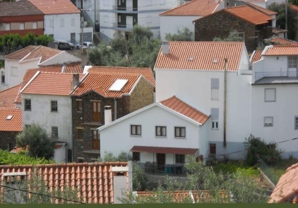 Guest House Casa da Latada