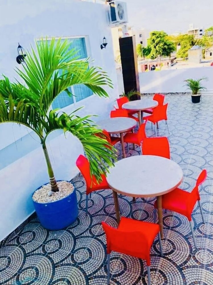 Condo Mar Arena