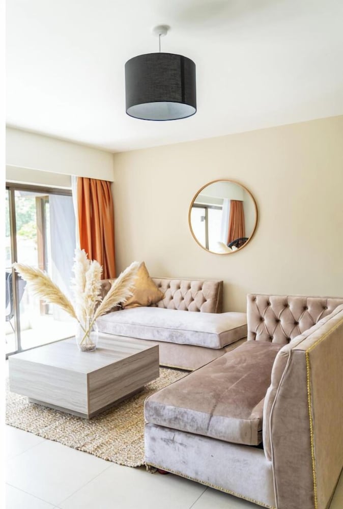 Loocid Apartments at Escada