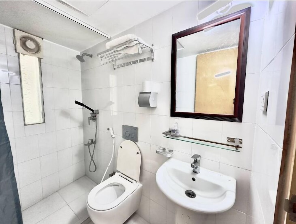 500sqft7 Cozy Apt in the Center of Dhaka