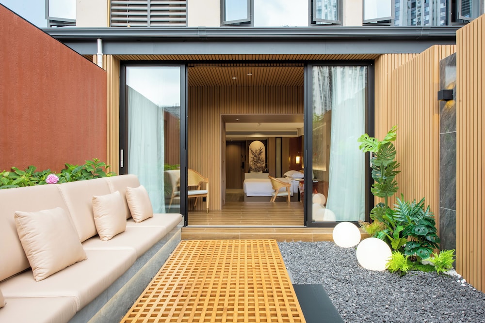 Leshan Manfu Hotel