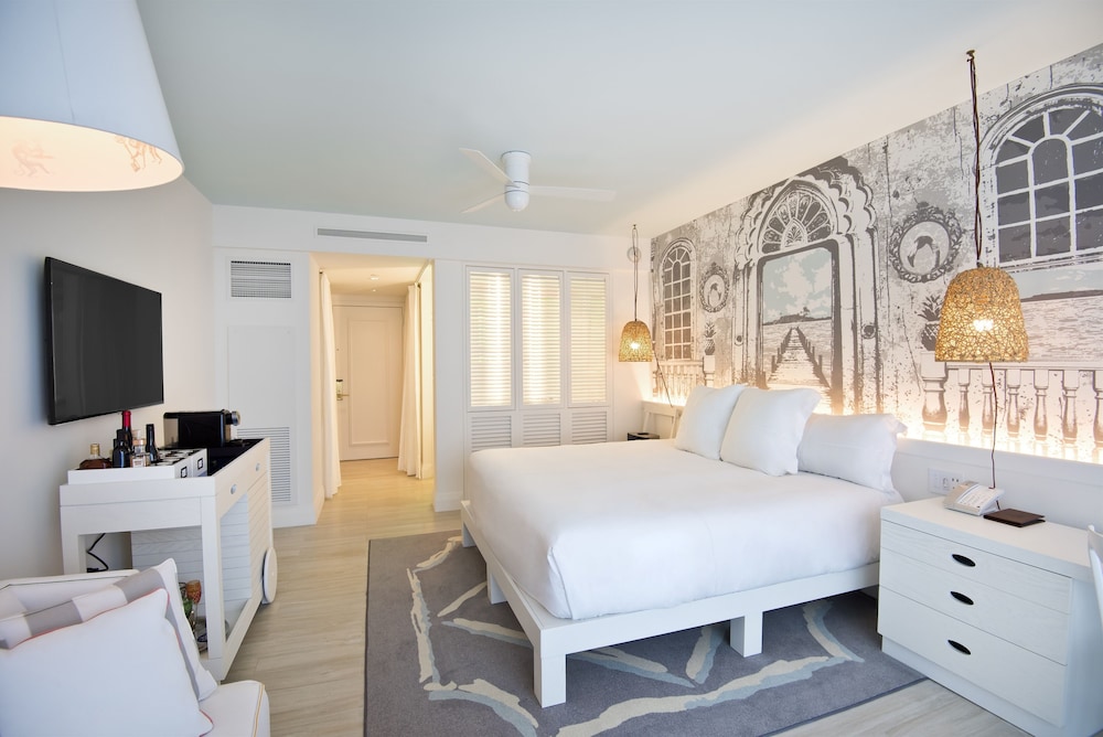 Nassau - Paradise Island Vacations - SLS Baha Mar - Property Image 3