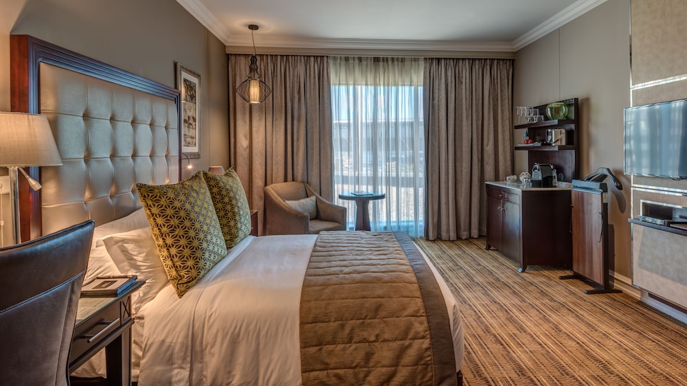 InterContinental Johannesburg O.R Tambo Airport by IHG 3