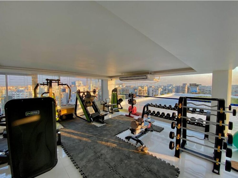 500sqft 7 Luxury Apartment for 4 people
