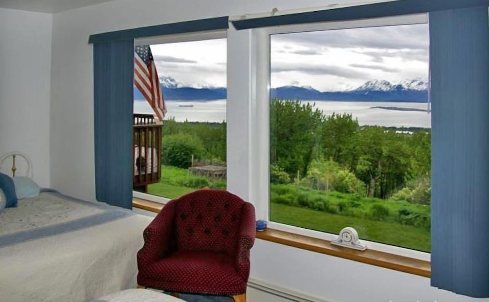 Homer Vacations - Majestic View BB - Property Image 51