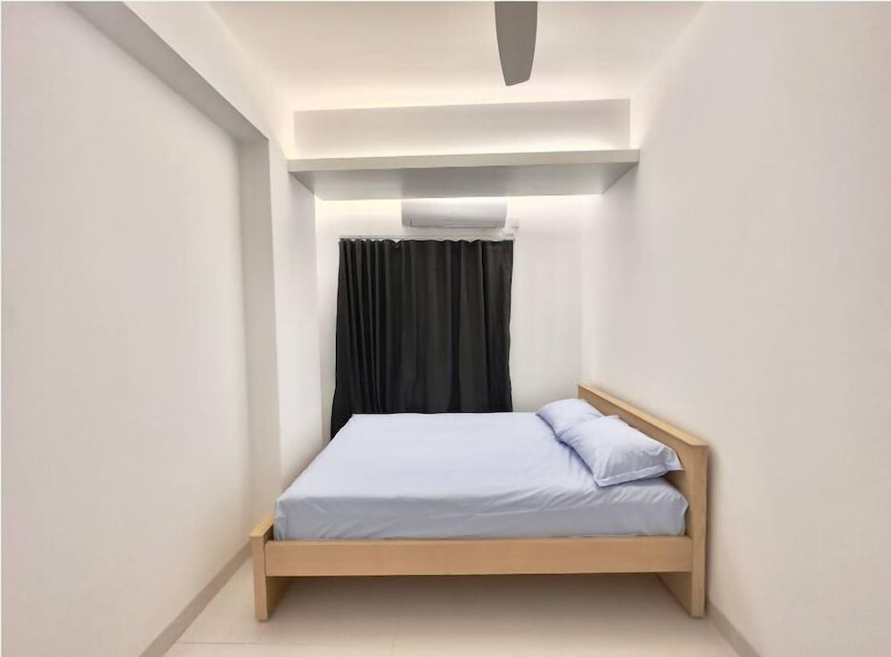 600sqft 2 Luxury Studio with Gym & Pool