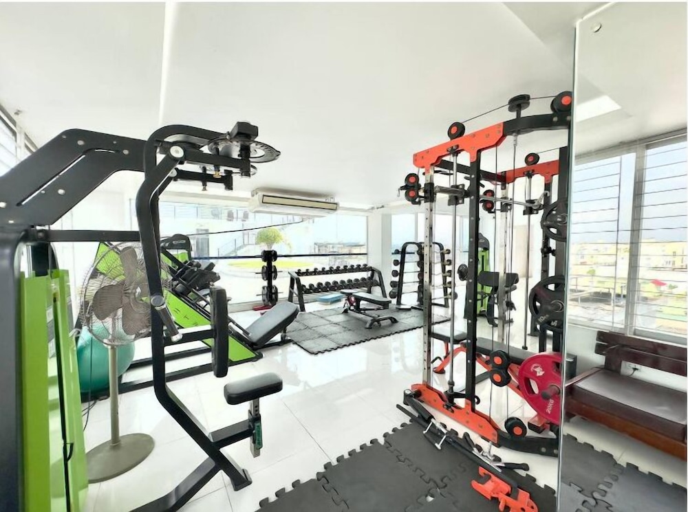 600sqft 5 Elite Stay with Pool and Sauna