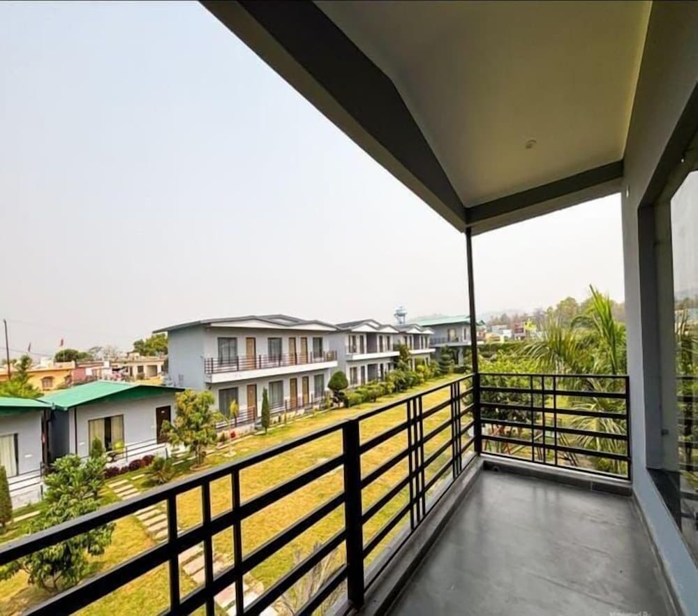 Corbett Jungle Resort