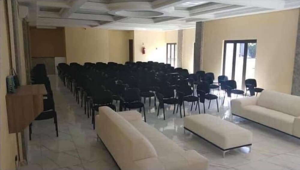 meeting & event spaces