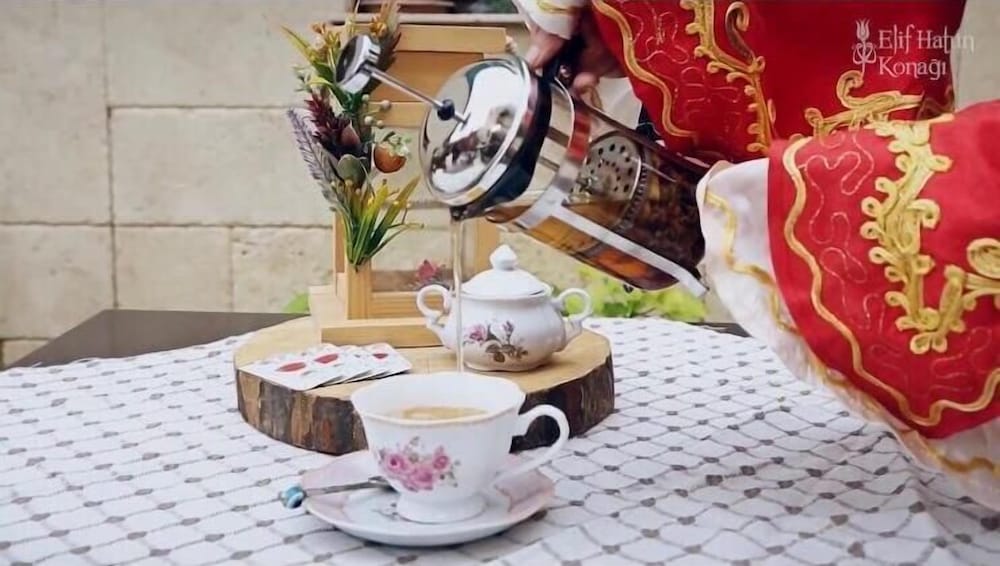 Elif Hatun Konagi - Image 13