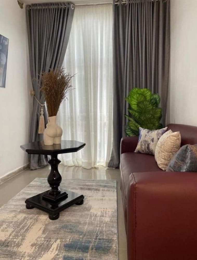 Wine House Apartments