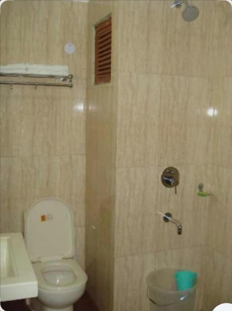 Bharat Resort Budrai