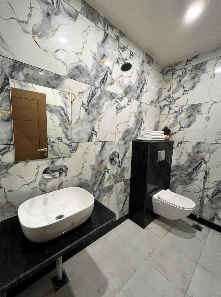 Hotel prime bliss