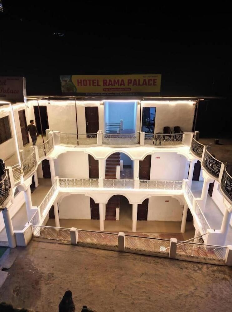 Hotel Rama Palace