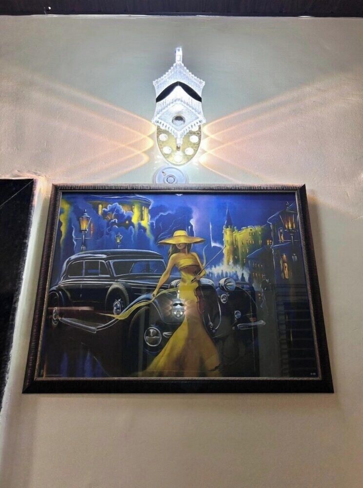 S R GUEST HOUSE