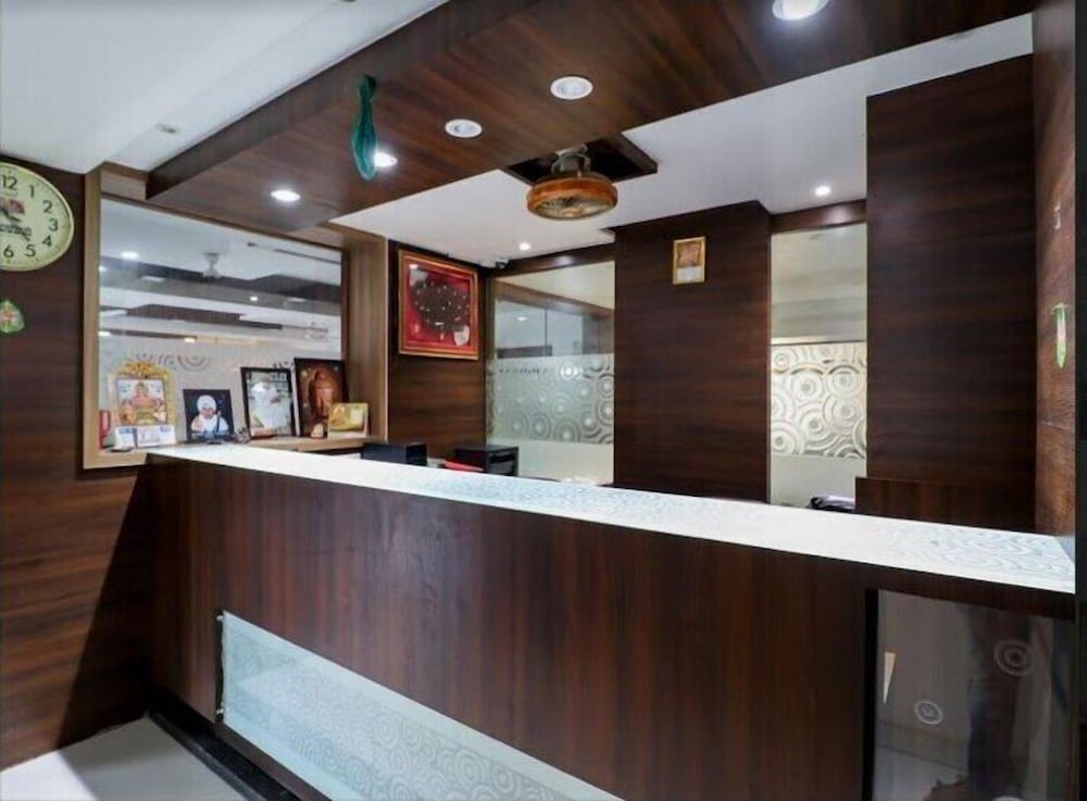 Hotel Madhuvan International