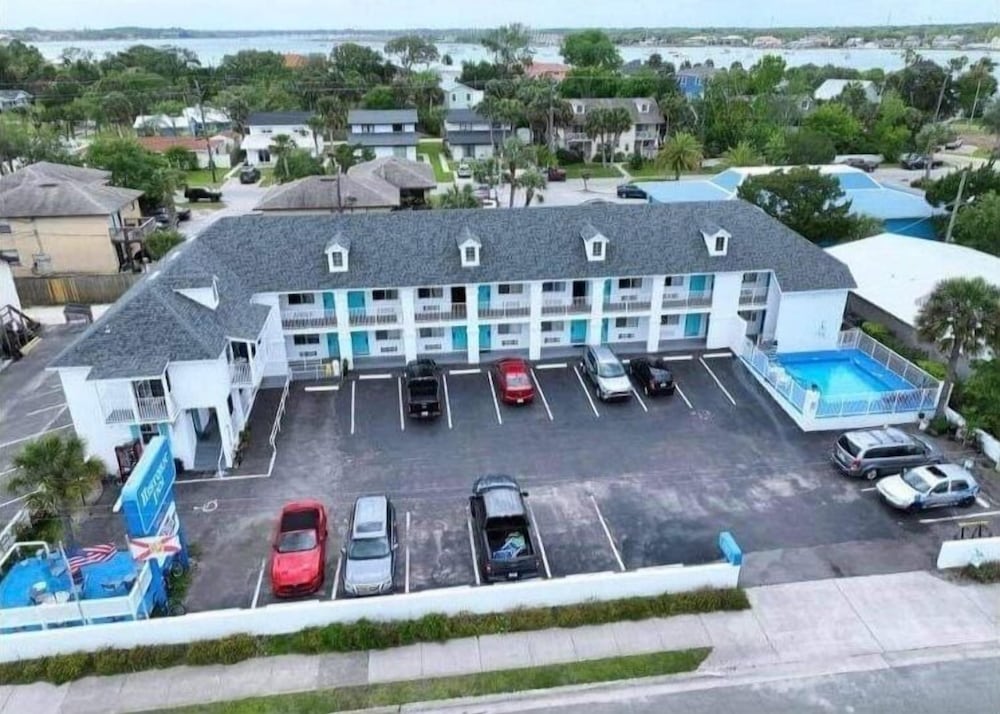 Hotel Historic Inn - Image 1