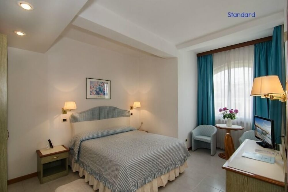 Hotel Eden