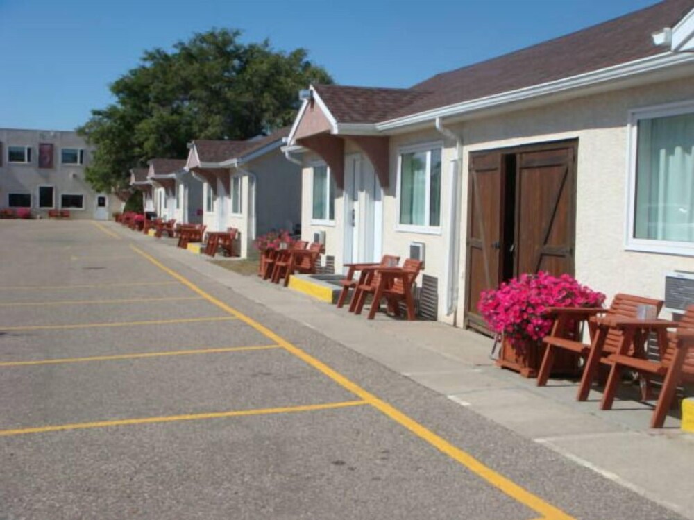 Red Coat Inn