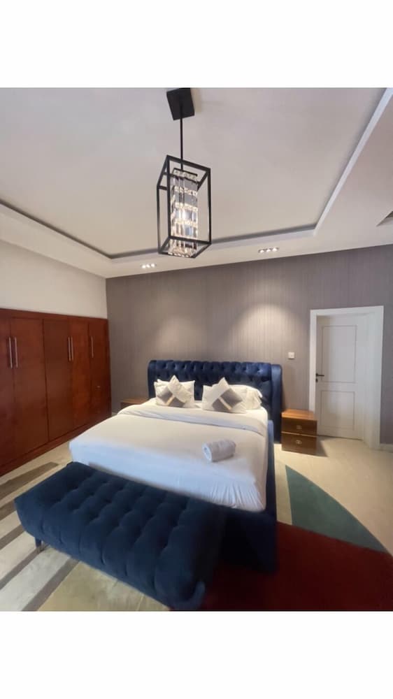 Sujimoto Residences Precious