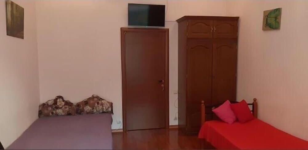 Guesthouse on Bolshoy Kazennyy