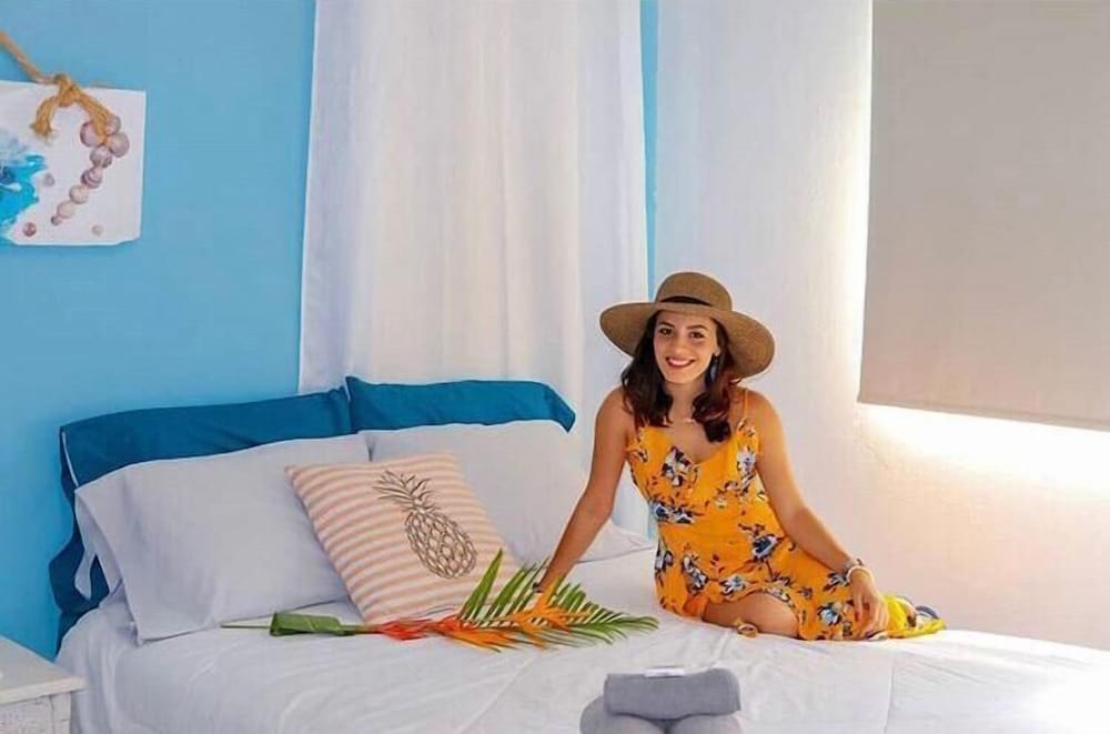 La Perla de Farallon Bed and Breakfast