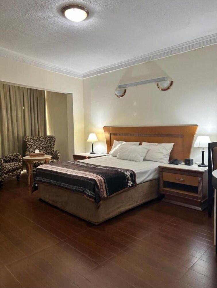SHOBHA SUPER DELUXE FURNISHED APARTMENT