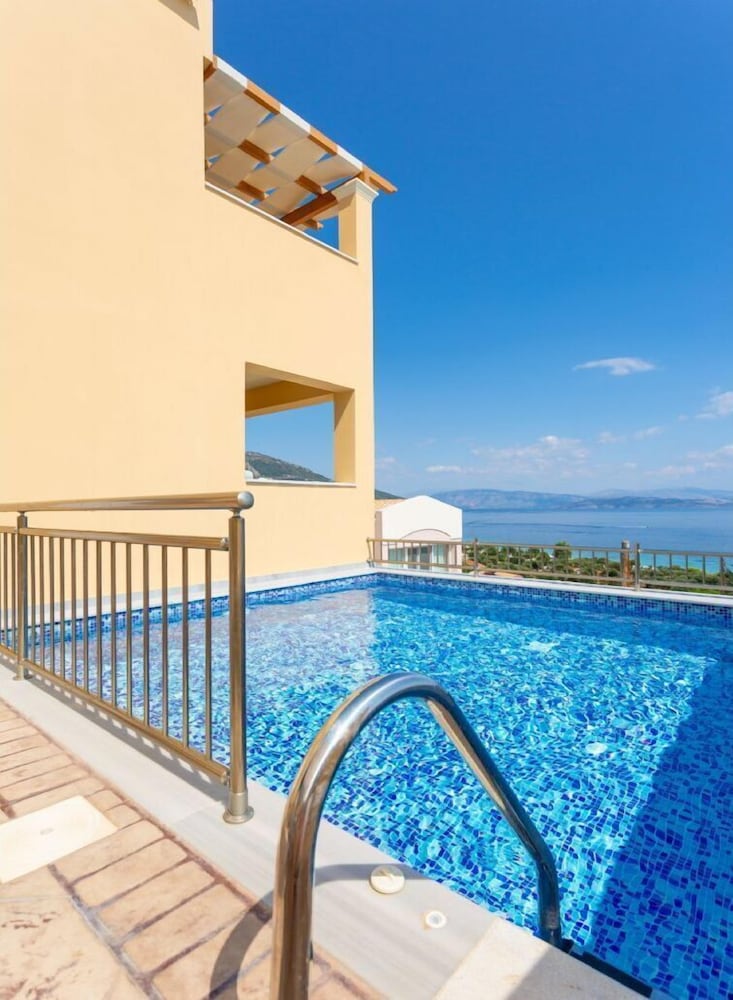 Villa Aurora in Mparmpati