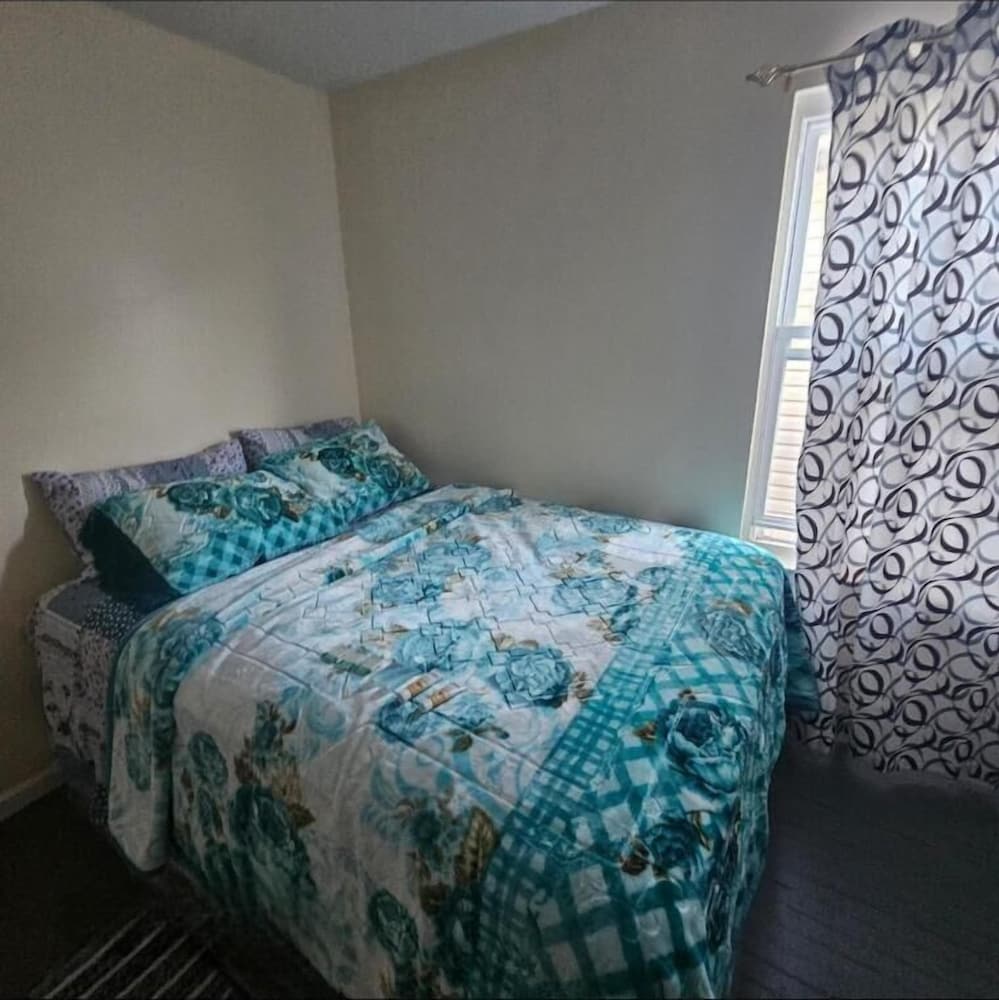 Divine Villa and Resorts- 67 Sherman Ave