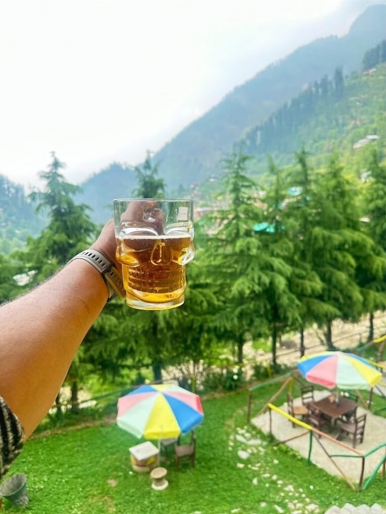 Undiscovered Mountains Hotel
