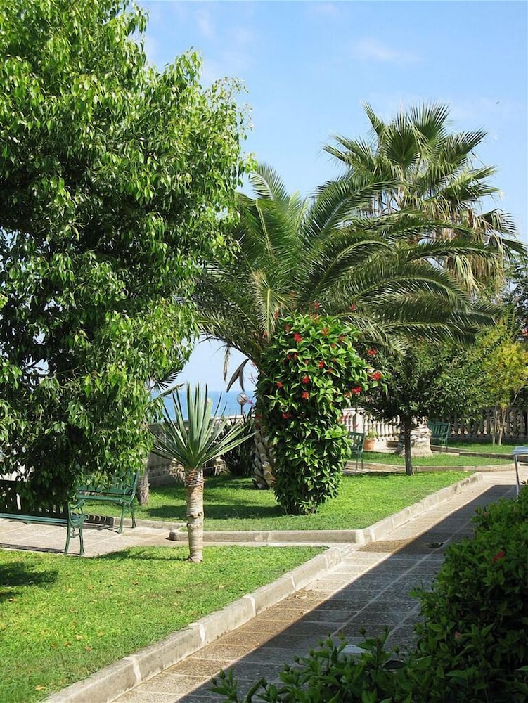Residence My Villa Eden