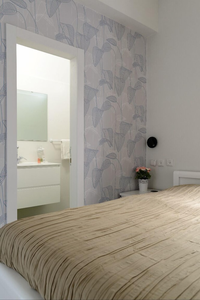 Sea Suites Apartments