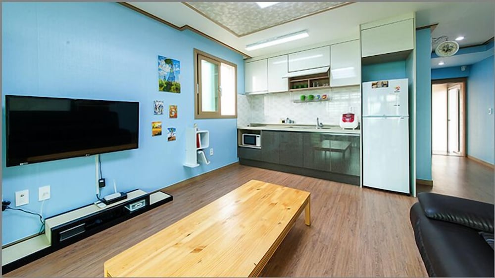 Vitamin Sea House