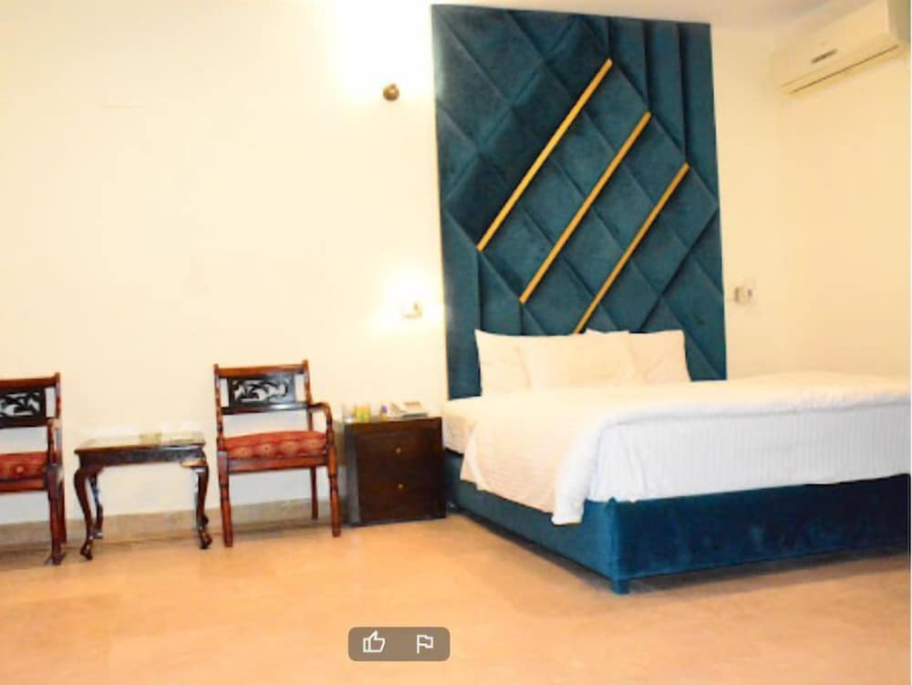 Baani Signature Hotel view 2
