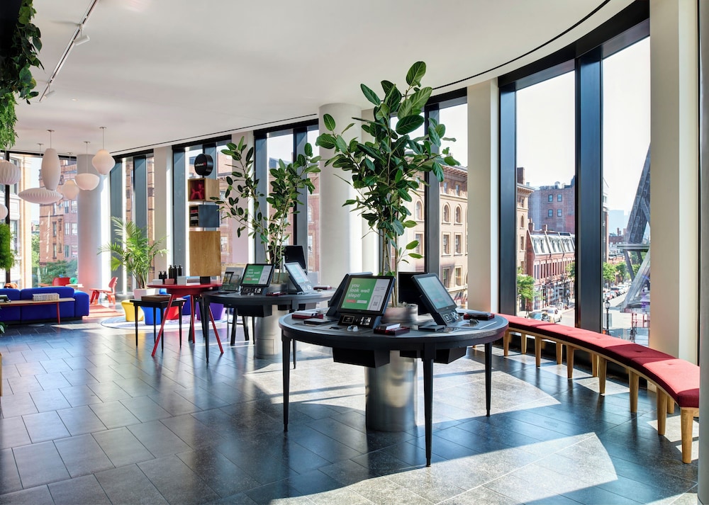 citizenM Boston Back Bay 12