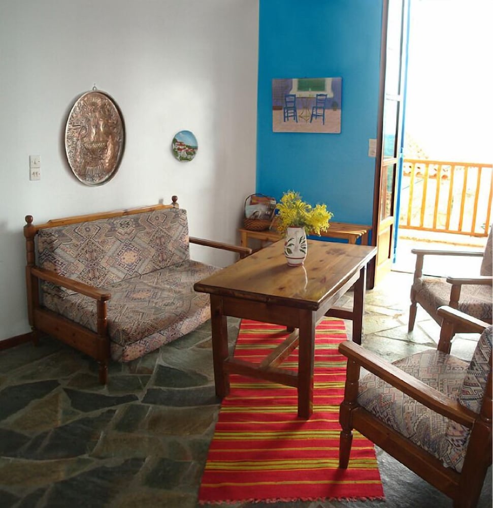 Asteri Apartments