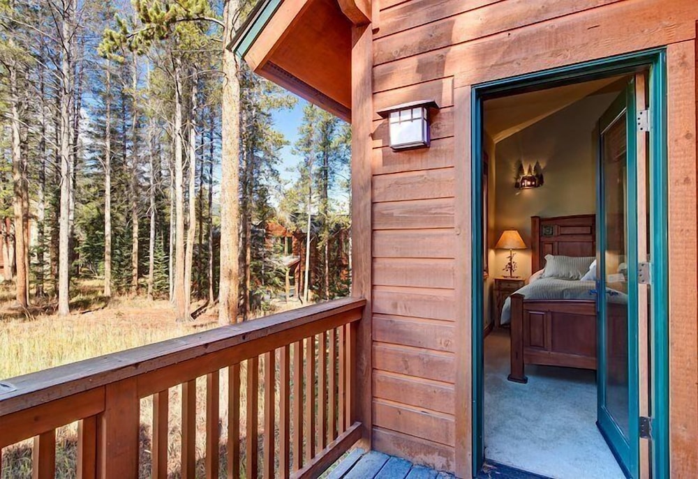 Four Pines Retreat