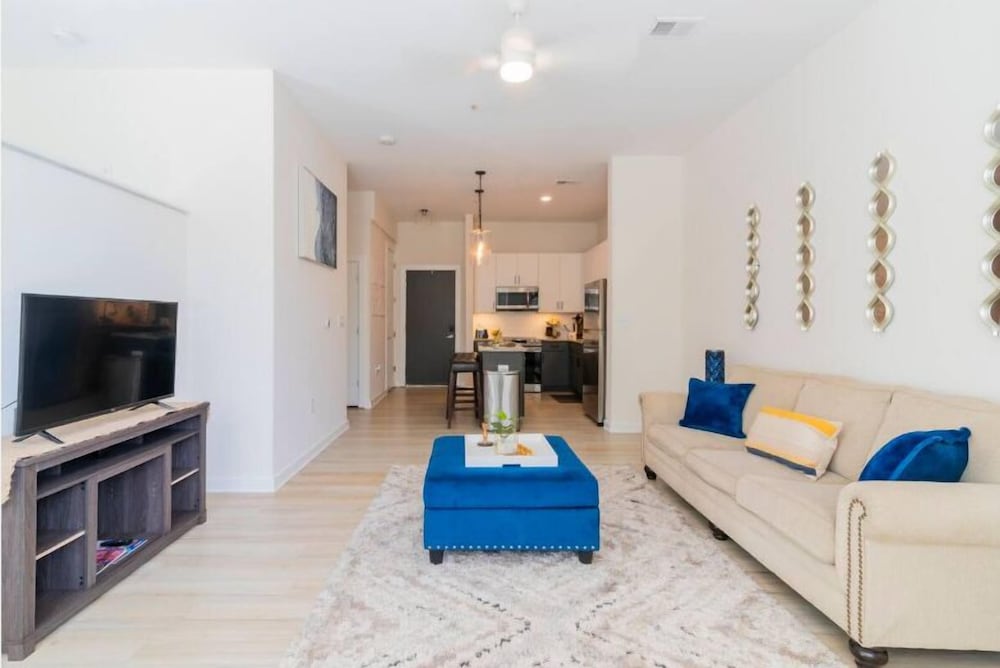 Luxury Apartment Uptonw Wi-Fi Gym 233