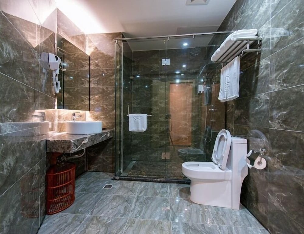 GreenTree Inn Shantou Jinping District Leshan Road Hotel