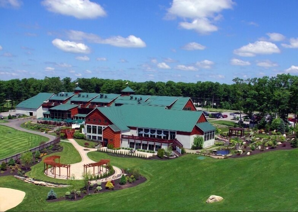 Atkinson Resort & Country Club