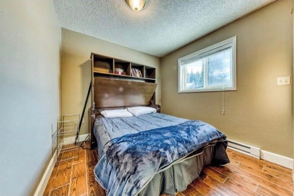 Spacious 2BR, 2BA for 6- Kristi