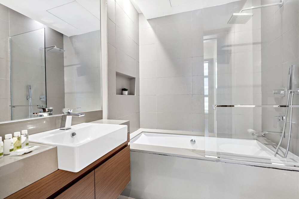 WelHome - Luxury Living in Dubai's City Walk Building 5