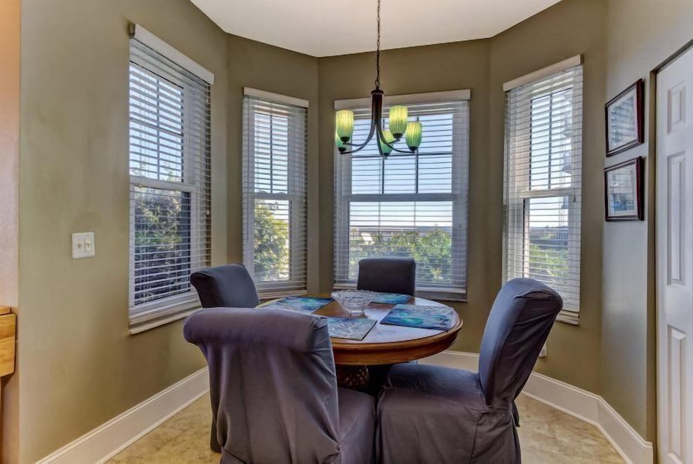 5-ocean-place view 4