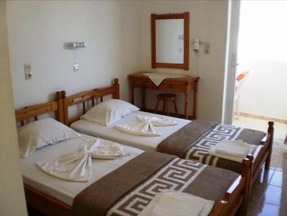 Christina Studios photo 2