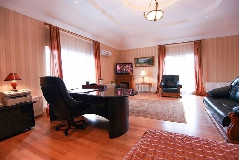 Park Hotel Piramida