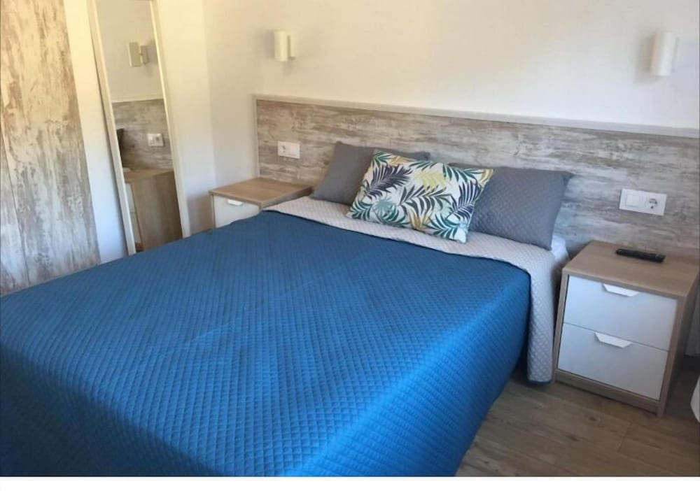 Hostal Barco da Vella
